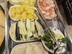 -小火炕铁锅炖鱼