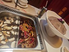 -九码头重庆毛肚火锅(棠岗店)