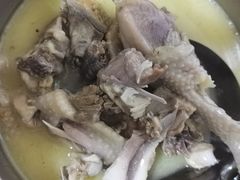 -燕子煨汤(山海关路店)