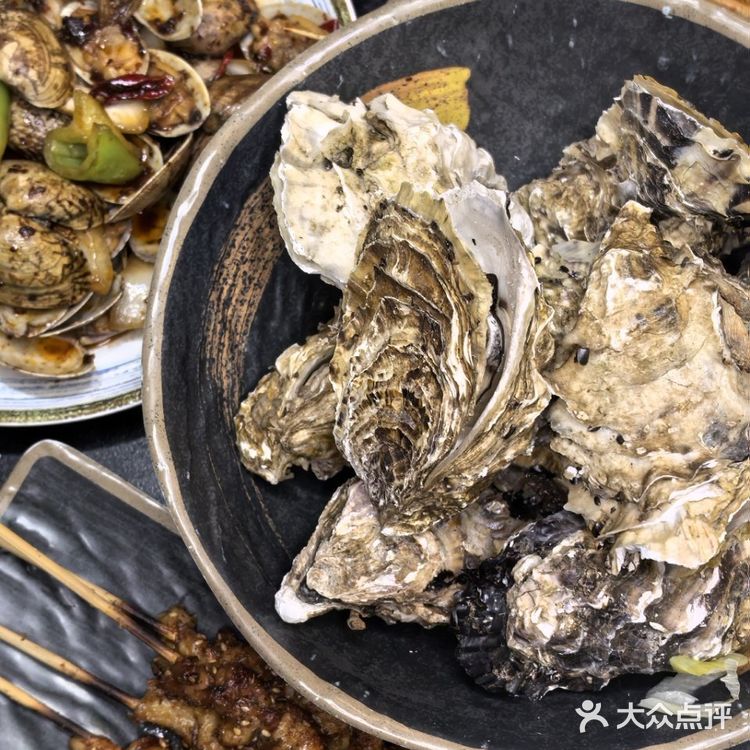 三五好友，烧烤一开，快乐加倍❗❗