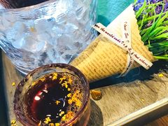 -ZING COFFEE 镜咖啡