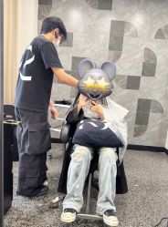 -SWANK SALON
