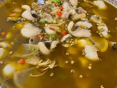 -有红鸡毛店·川菜(建设路店)