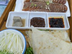 -六和聚传统烤鸭.天津菜(和平店)