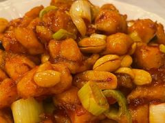 -鑫巴蜀小镇 · 水煮鱼专研店(玉桥店)
