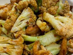 有机菜花炒五花肉饭-宜宾海鲜酒家·三十年老字号