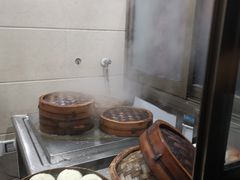 -舒小笼松针小笼包