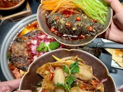 -鸣记脆皮烤鱼·海鲜烤鱼(三八广场店)