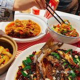 吃到了长沙比较正宗的湘菜—腊鲢鱼，就在炊小二~