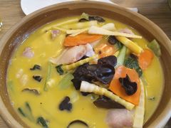 -小四川菜馆(托乐嘉店)