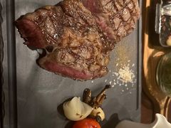 -恰餐厅及酒吧 CHAR Bar & Grill (北京丽都皇冠假日店)