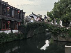 -周庄红庭演艺酒吧