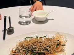 -LuOne凯德晶萃广场(徐家汇路店)