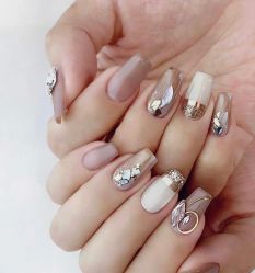 -ZX·美睫设计师汇聚店