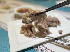手抓羊肉-贯贯吉·清真餐厅(浙江中路店)