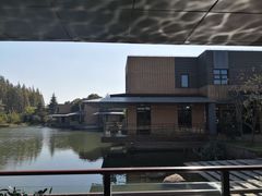 -上海怡沁园度假酒店