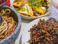 -浩海火燒雲傣家菜(芮欧百货店)