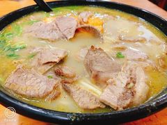 -志权牛肉面(灵山路店)