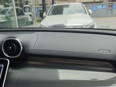 -上海星瀚奔驰4S店(红柳路店)