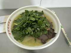 -文山荷鲜居(翠湖店)