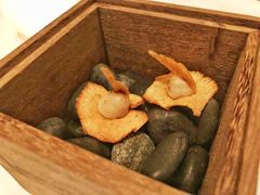 餐前小吃-Amber(置地文华东方酒店)