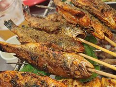 烤小黄鱼-7只羊·鲜羊肉串·地锅鸡精酿(玄武墨香路店)