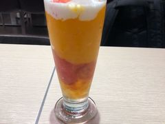 -佰搭果·广式茶餐厅(西华路店)