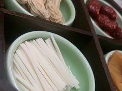 -溪山云境森林音乐餐厅(湖景店)