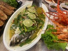 -拉威海鲜市场