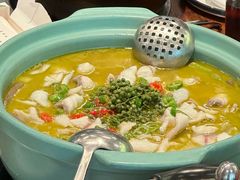 -重庆鸡公煲·青锅花椒鱼(牡丹江路店)
