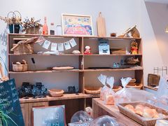 零售区-沁屋面包店(人民东路店)
