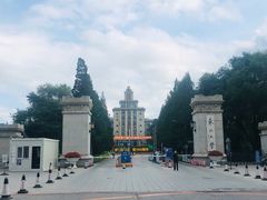 校门-东北大学(南湖校区)