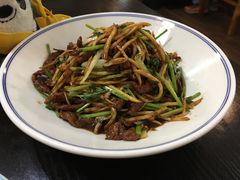 -臻吃客主题餐厅(人民路店)