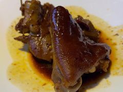 湘辣猪手-费大厨辣椒炒肉(黄兴中心广场店)