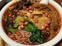 -水平有限螺蛳粉(宏达大厦店)
