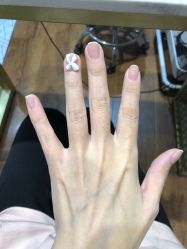 -缪斯美甲美睫