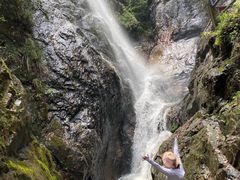 -南昆山川龙瀑布