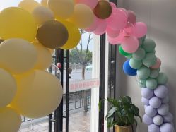 -苗方清颜专业祛痘·皮肤管理