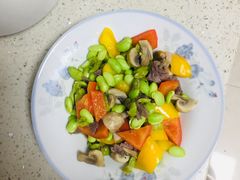 -爱的果实月嫂育婴师(世纪东方店)