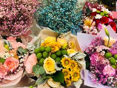 -花邻FloweringLife花艺气球派对(武康大楼店)