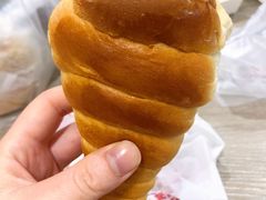奶油牛角面包-新侨三宝乐面包店(崇文门店)