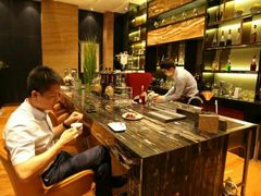 -武汉光谷广场杨家湾地铁站怡程酒店