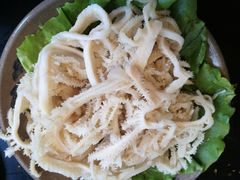 -茅草房·河畔园林火锅