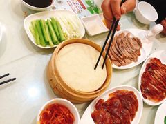 -大鸭梨烤鸭店(金顶街店)