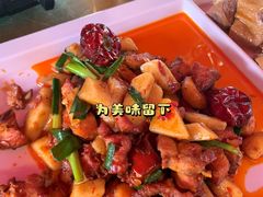 -隔壁老王·家常云南菜(花巷店)