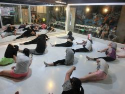 -BD潮流舞蹈中心