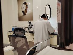 -王府井百货(中州中路店)