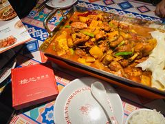 新疆经典大盘鸡-楼兰新疆菜(江宁万达店)