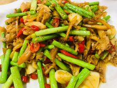 -湘聚南县土菜馆(龙山二路店)