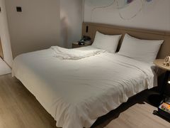 -松果酒店(农业路河南博物院店)